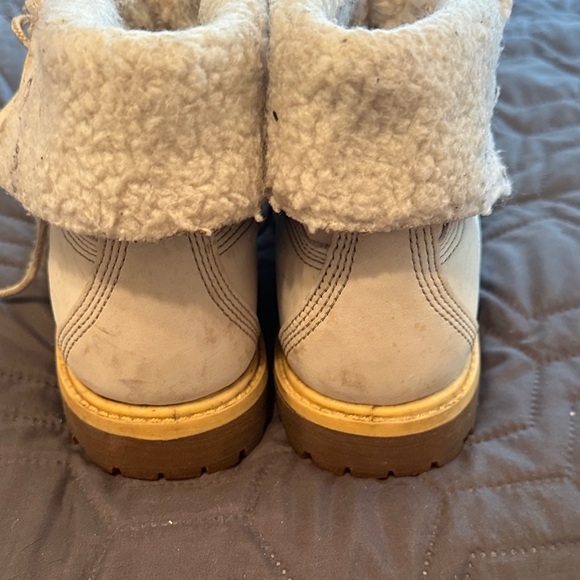 Timberland Cream Ankle Boots Size 6.5 - Picture 4 of 5